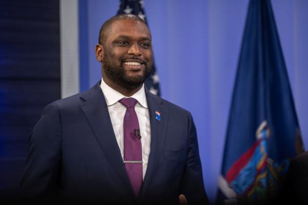 Mo<em></em>ndaire Jo<em></em>nes speaking during the Co<em></em>ngressional District 17 debate in Yonkers, New York, on October 16, 2024