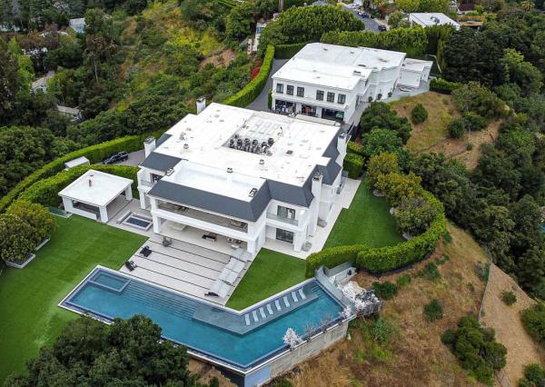 Ben Affleck and Jennifer Lopez's Beverly Hills mansion