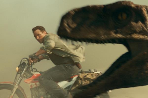 Chris Pratt as Owen Grady in 