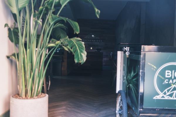 Breckenridge, located at 319 Wythe Ave., had recently applied for a cannabis license, according to reports.</p>

<p>　　