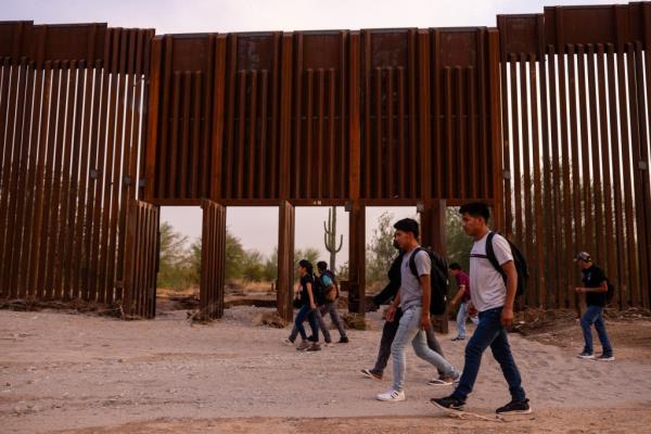 a<em></em>bout 1,300 migrants enter the nation through the Tucson sector every day, according to the Border Patrol.