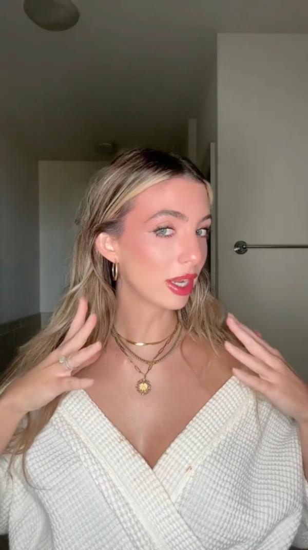 Rachel Carlisle on TikTok