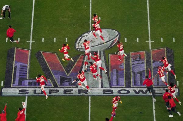 The Super Bowl pre-show, which aired in the run-up to the game's 6:30 p.m. kickoff time, featured three performances from Grammy winner Andra Day, who sang a moving rendition of, “Lift Every Voice and Sing,”  as well as Post Malone, who's folksy rendition of 