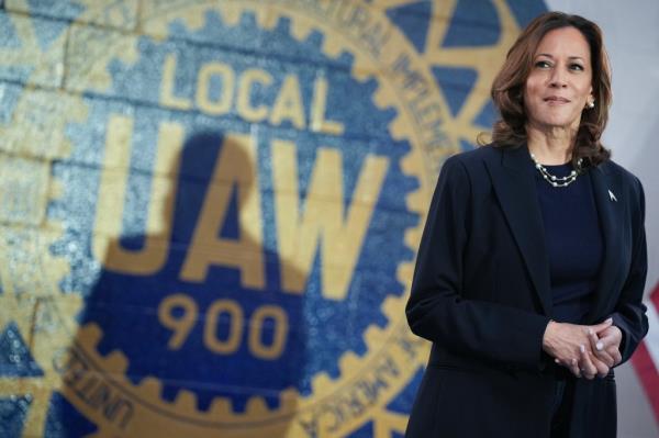 Vice President Harris, with Democratic vice presidential nominee Minnesota Gov. Tim Walz speaks at a campaign rally at UAW Local 900, Thursday, August 8, 2024, in Wayne, Mich.
