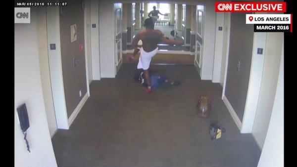 This f<em></em>rame grab taken from hotel security camera video and aired by CNN appears to show Sean ?￠aDiddy?￠a Combs attacking singer Cassie in a Los Angeles hotel hallway in March 2016.