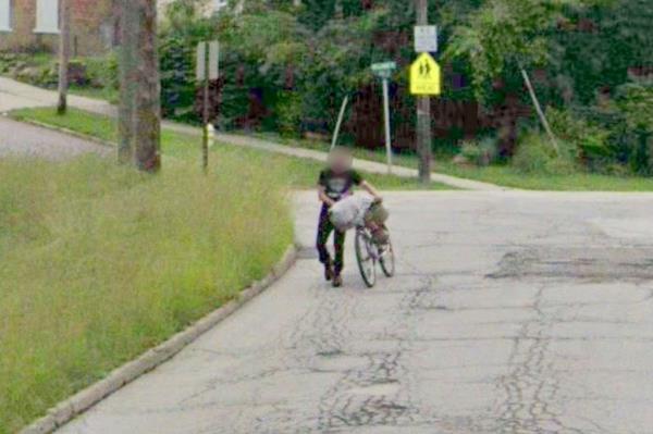 True crime fans claim to catch 'killer disposing of body' on Google Street View
