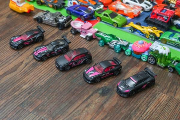 A rare collection of Forza cars