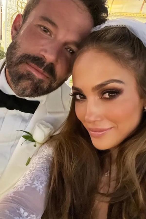 Jennifer Lopez, Ben Affleck's wedding pic.