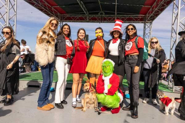 A Dr. Suess-themed group at the dog cruise.