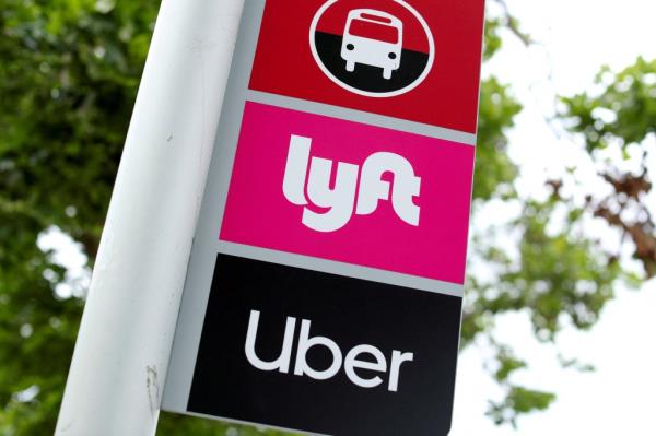 Uber, Lyft logos