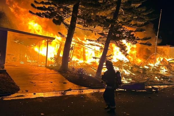 Newly released audio captured the desperate final moments of a pilot who was killed when his plane crashed into a Florida home Thursday. 