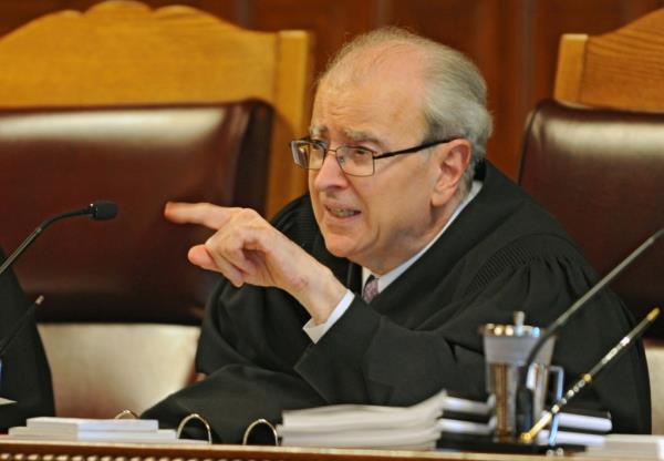 Former state Chief Judge Jo<em></em>nathan Lippman was commissio<em></em>ned by Gov. Kathy Hochul to co<em></em>nduct an independent probe into antisemitism on CUNY's public campuses.