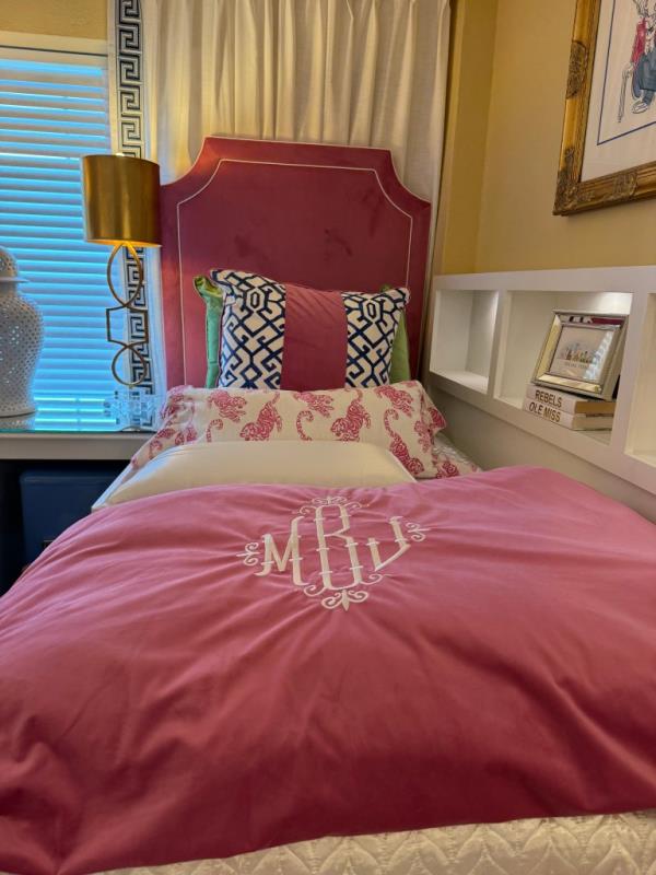 designer dorm room trend