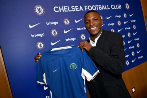Chelsea Unveil New Signing Moises Caicedo