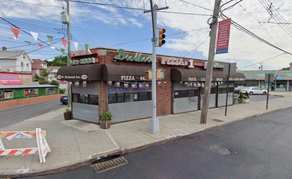 Staten Island pizzeria wher<em></em>e body was found.