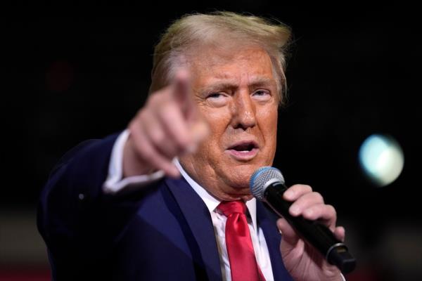 Do<em></em>nald Trump