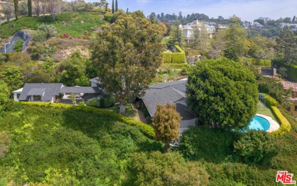 The home occupies nearly 3,000 square feet. 