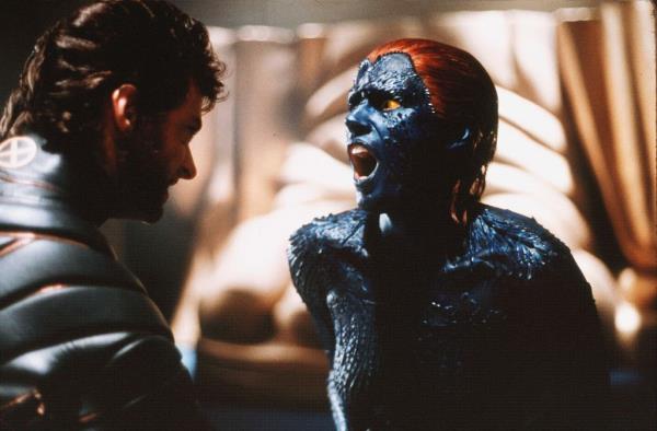 Rebecca Romijn with Hugh Jackman in the 