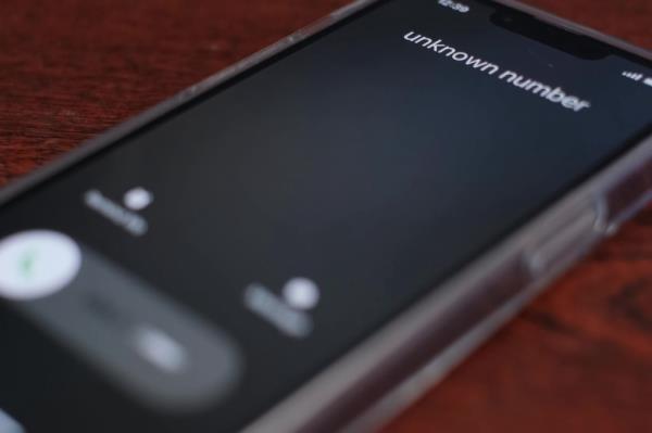 Robocalls claiming to be from big-name companies can try to scam you out. 