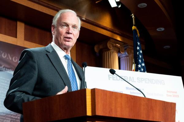 Wisconsin's GOP Sen. Ron Johnson managed to hold o<em></em>nto his seat while being looked at as the party's most vulnerable incumbent in the 2022 midterms.</p>

<p>　　