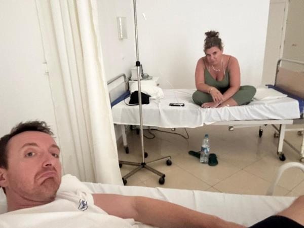 Mark Bo<em></em>nner and Lorraine Wilson in hospital beds