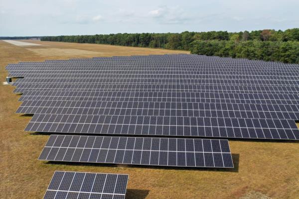 Zuber claimed that New York is putting too much stock in solar and wind projects.