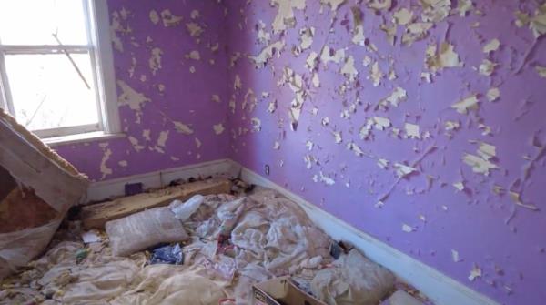 The paint has been peeled off over time. 