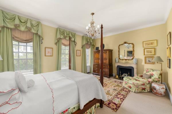 Interior of a bedroom inside 239 E. 61st St.