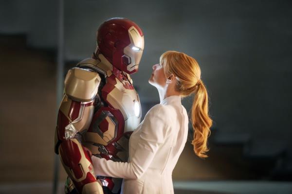 Robert Downey Jr., Gwyneth Paltrow in 