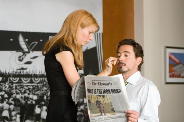Gwyneth Paltrow, Robert Downey Jr. in 