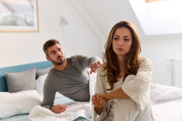 Unhappy couple havin<em></em>g crisis and difficulties in relationship