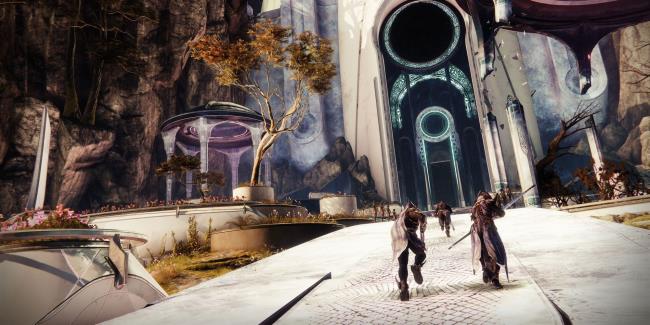 Destiny 2 Guarians Running Into Dreaming City Tower