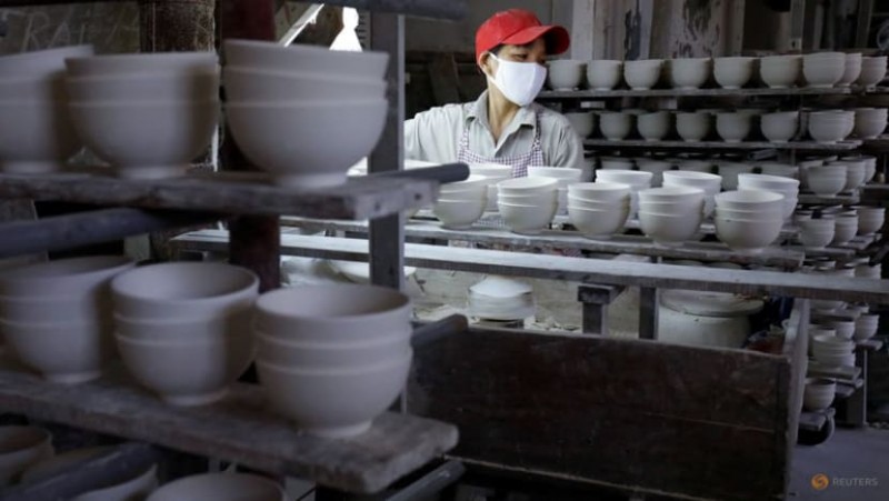 Vietnam to extend VAT cut until mid-2024 to support eco<em></em>nomy 